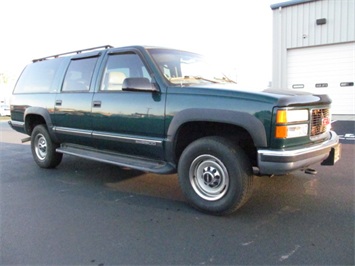 1999 GMC Suburban K2500 (SOLD)   - Photo 2 - North Chesterfield, VA 23237