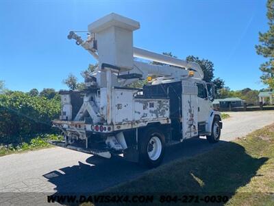 2000 Freightliner FL70 Utility Bucket Work Truck   - Photo 4 - North Chesterfield, VA 23237