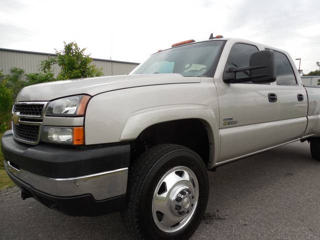 2006 Chevrolet Silverado 3500 LT3 (SOLD)