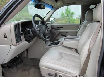 2005 Chevrolet Avalanche 1500 LT (SOLD)   - Photo 9 - North Chesterfield, VA 23237