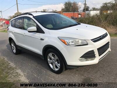 2013 Ford Escape SE SUV Four Door   - Photo 2 - North Chesterfield, VA 23237