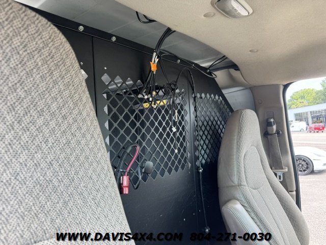 2011 Chevrolet Express 2500 Work/ Commercial Van - Photo 10 - North Chesterfield, VA 23237