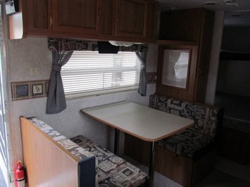 2002 Fleetwood Pioneer (SOLD)   - Photo 8 - North Chesterfield, VA 23237