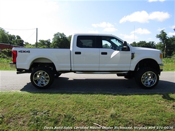 2017 Ford F-250 Super Duty XLT Lifted 4X4 Crew Cab (SOLD)   - Photo 12 - North Chesterfield, VA 23237