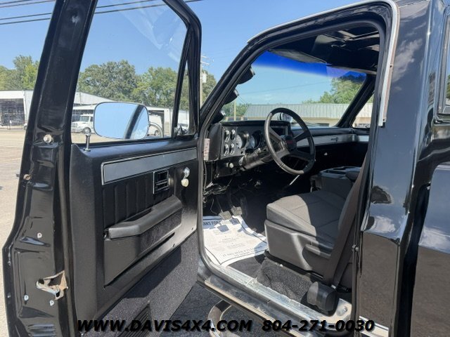 1987 Chevrolet V20 Squarebody 4x4 COMING SOON - Photo 10 - North Chesterfield, VA 23237