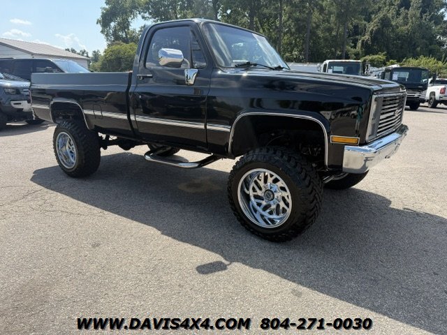 1987 Chevrolet V20 Squarebody 4x4 COMING SOON   - Photo 1 - North Chesterfield, VA 23237