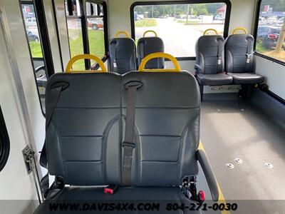 2015 Ford E-350 Superduty Econoline Passenger Carrying Bus   - Photo 10 - North Chesterfield, VA 23237