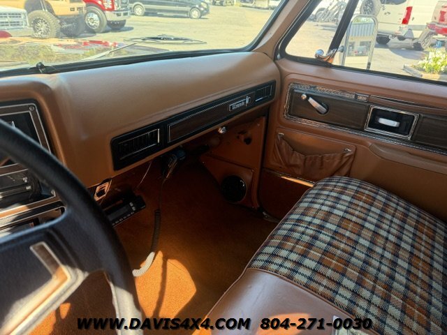 1978 Chevrolet Silverado C30 Camper Special LowRider - Photo 11 - North Chesterfield, VA 23237