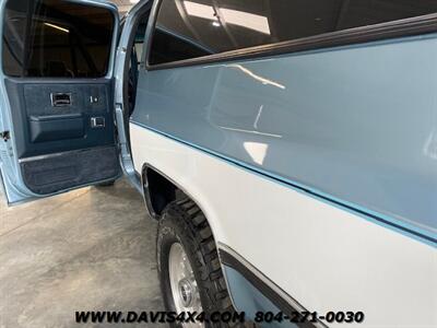 1990 Chevrolet Suburban V2500   - Photo 18 - North Chesterfield, VA 23237