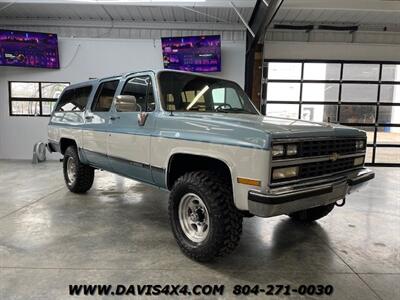 1990 Chevrolet Suburban V2500   - Photo 3 - North Chesterfield, VA 23237