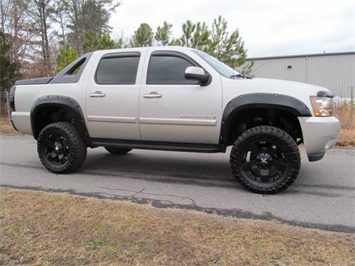 2008 Chevrolet Avalanche LT (SOLD)   - Photo 4 - North Chesterfield, VA 23237