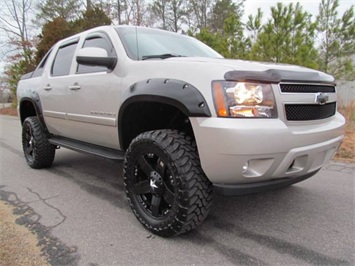 2008 Chevrolet Avalanche LT (SOLD)   - Photo 3 - North Chesterfield, VA 23237