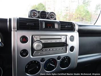 2007 Toyota FJ Cruiser Loaded 4X4 SUV   - Photo 12 - North Chesterfield, VA 23237