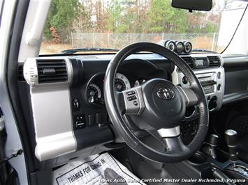 2007 Toyota FJ Cruiser Loaded 4X4 SUV   - Photo 10 - North Chesterfield, VA 23237