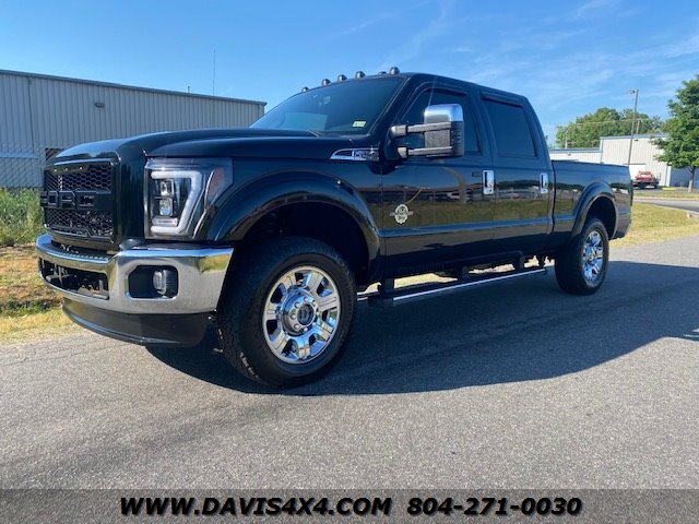 2013 Ford F-250 Super Duty Crew Cab Lariat Diesel 4x4 Loaded Pickup