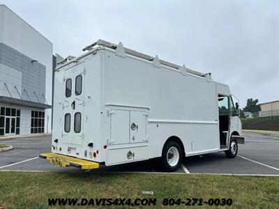 2015 Freightliner MT55 Utility Master Cummins Step/Bread Truck   - Photo 8 - North Chesterfield, VA 23237