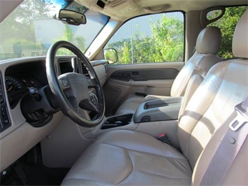 2004 Chevrolet Avalanche 1500 (SOLD)   - Photo 8 - North Chesterfield, VA 23237