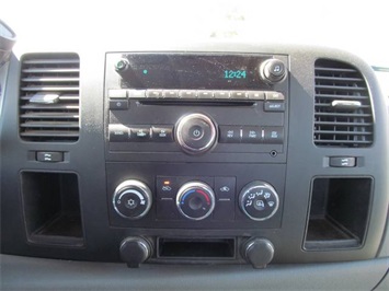 2009 Chevrolet Silverado 2500 Work Truck (SOLD)   - Photo 10 - North Chesterfield, VA 23237