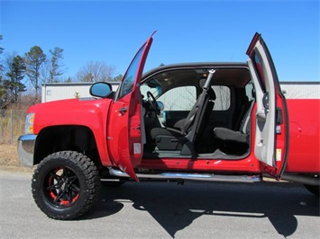 2009 Chevrolet Silverado 2500 Work Truck (SOLD)   - Photo 9 - North Chesterfield, VA 23237