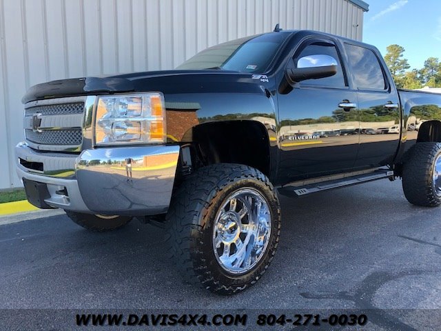 2012 Chevrolet Silverado 1500 Crew Cab Short Bed Lifted 4x4