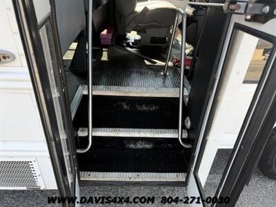 2004 CHEVROLET Express Thomas 14 Passenger Bus   - Photo 15 - North Chesterfield, VA 23237