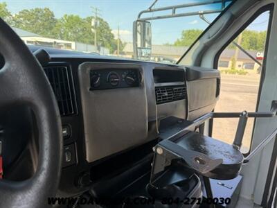 2004 CHEVROLET Express Thomas 14 Passenger Bus   - Photo 12 - North Chesterfield, VA 23237