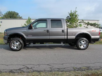2005 Ford F-250 Super Duty Lariat (SOLD)   - Photo 2 - North Chesterfield, VA 23237