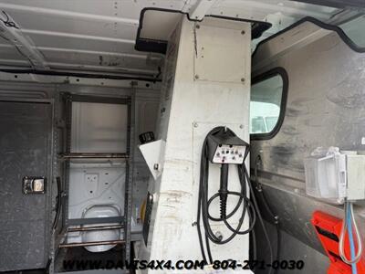 2011 Ford E-350 Versalift Bucket Van   - Photo 12 - North Chesterfield, VA 23237