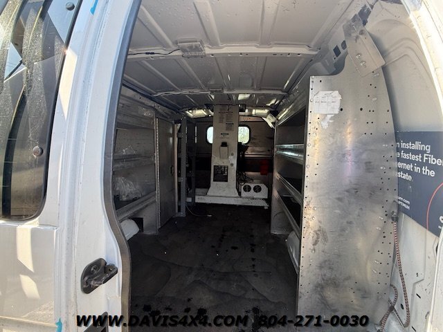 2011 Ford E-350 Versalift Bucket Van - Photo 22 - North Chesterfield, VA 23237