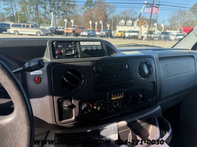 2011 Ford E-350 Versalift Bucket Van - Photo 15 - North Chesterfield, VA 23237