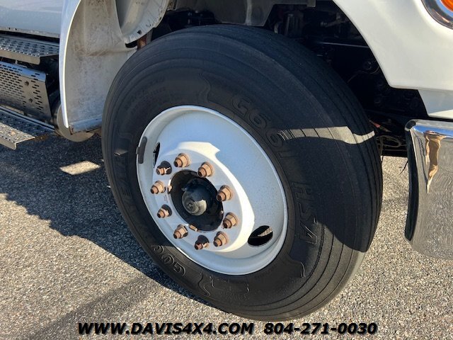 2015 Ford F-750 Super Duty Flatbed Commercial Truck - Photo 2 - North Chesterfield, VA 23237