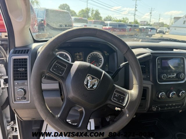 2014 RAM 3500 SLT Utility/Work Truck - Photo 11 - North Chesterfield, VA 23237