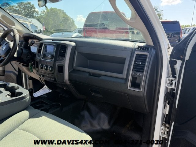 2014 RAM 3500 SLT Utility/Work Truck - Photo 14 - North Chesterfield, VA 23237