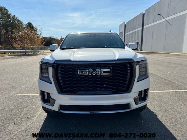 2023 GMC Yukon Denali XL Ultimate 4X4 - Photo 3 - North Chesterfield, VA 23237