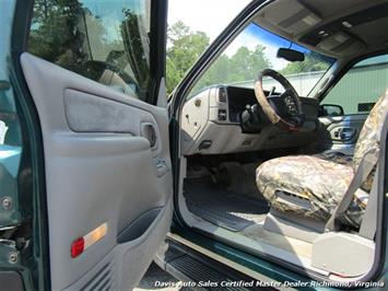 1999 Chevrolet Tahoe LT 4X4 4 Door   - Photo 5 - North Chesterfield, VA 23237