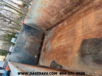 2005 Sterling LT9500 Series Hook-Lift Dumpster Truck   - Photo 11 - North Chesterfield, VA 23237