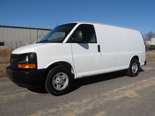 2004 Chevrolet Express 1500 SOLD   85cef0776e 640 