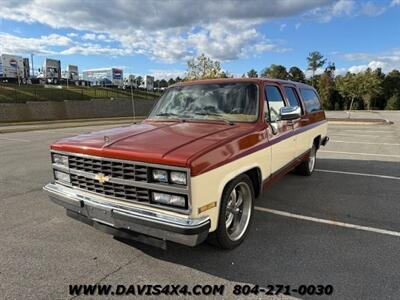 1990 Chevrolet Suburban Squarebody Fuel Injected Classic SUV   - Photo 4 - North Chesterfield, VA 23237