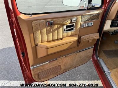 1990 Chevrolet Suburban Squarebody Fuel Injected Classic SUV   - Photo 7 - North Chesterfield, VA 23237