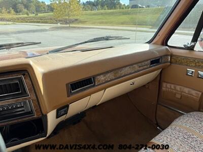 1990 Chevrolet Suburban Squarebody Fuel Injected Classic SUV   - Photo 10 - North Chesterfield, VA 23237