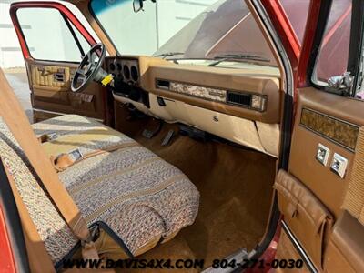 1990 Chevrolet Suburban Squarebody Fuel Injected Classic SUV   - Photo 24 - North Chesterfield, VA 23237