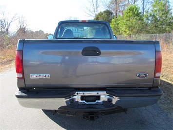 2005 Ford F-250 Super Duty XL (SOLD)   - Photo 9 - North Chesterfield, VA 23237