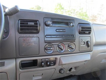 2005 Ford F-250 Super Duty XL (SOLD)   - Photo 12 - North Chesterfield, VA 23237