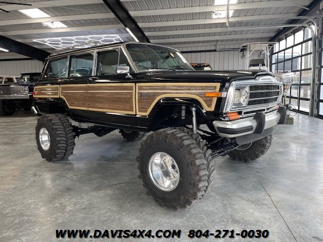 1987 Jeep Grand Wagoneer Lifted 4X4   - Photo 1 - North Chesterfield, VA 23237
