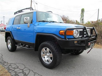 2007 Toyota FJ Cruiser (SOLD)   - Photo 2 - North Chesterfield, VA 23237