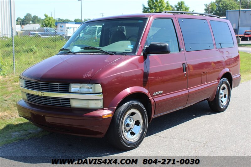 2002 Chevrolet Astro LS Passenger Family 4.3 Vortec V6 (SOLD)