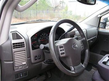 2004 Nissan Titan SE (SOLD)   - Photo 7 - North Chesterfield, VA 23237