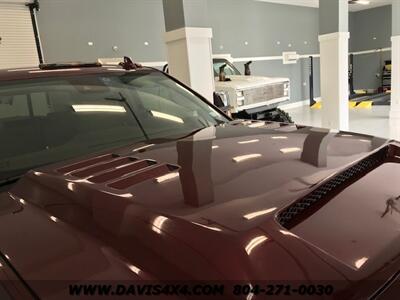 2017 GMC Sierra 3500 Denali 3500 HD Crew Cab Dually SEMA Show Truck  Lifted Duramax Diesel 4x4 Pickup - Photo 40 - North Chesterfield, VA 23237