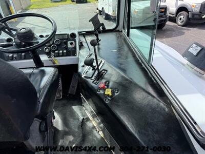 2010 TJ Yard Jockey Spotter (Shifter/Jockey) Truck   - Photo 20 - North Chesterfield, VA 23237