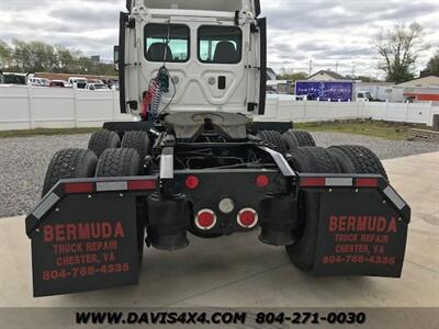 2015 Freightliner Cascadia Cab Tandem Axle Tractor With A DD 15 Diesel Engine   - Photo 9 - North Chesterfield, VA 23237